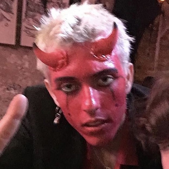 Meet your Posher, Ricky - Picture 1 of 1